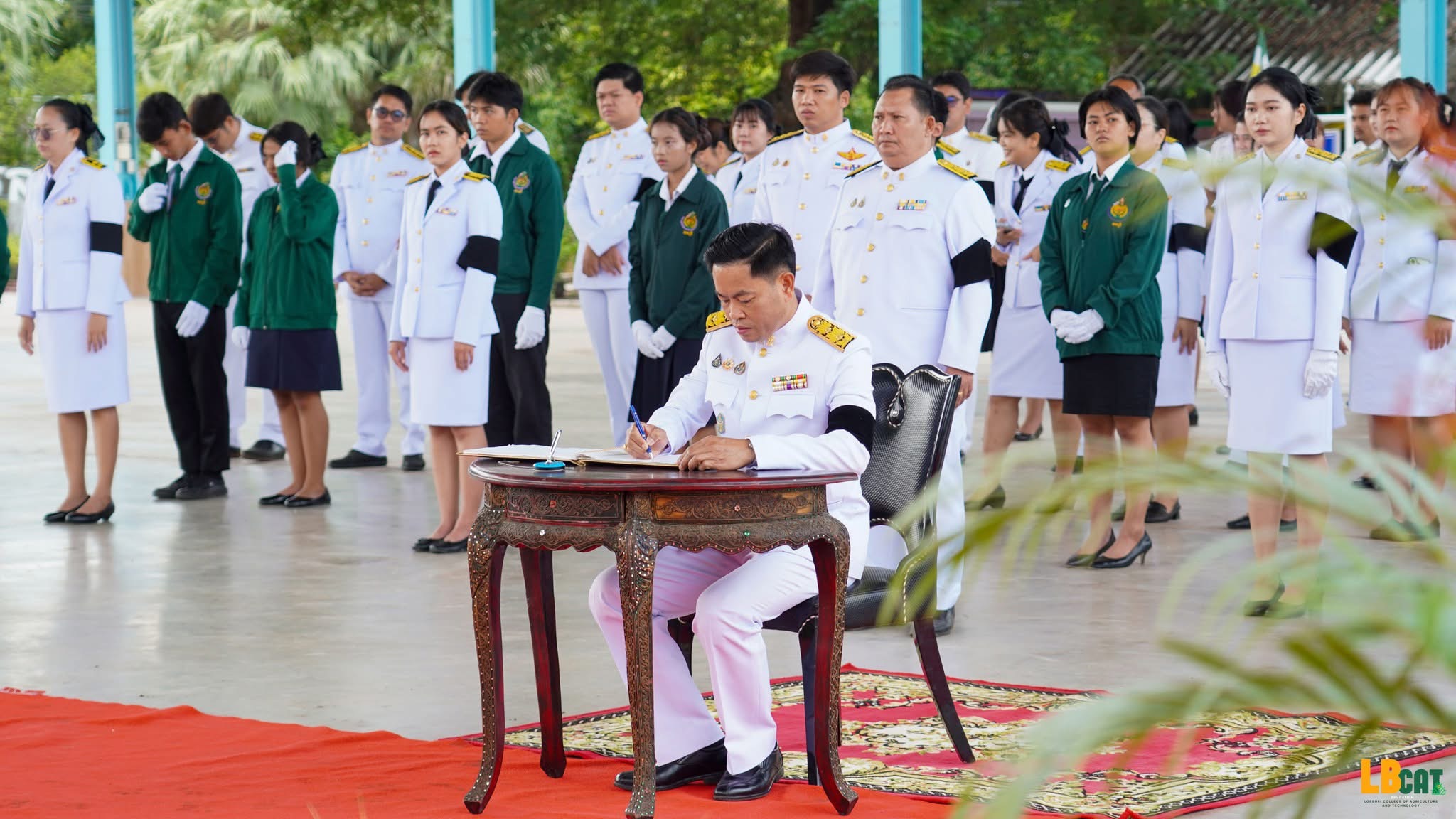 ภาพในอัลบั้มที่ 5