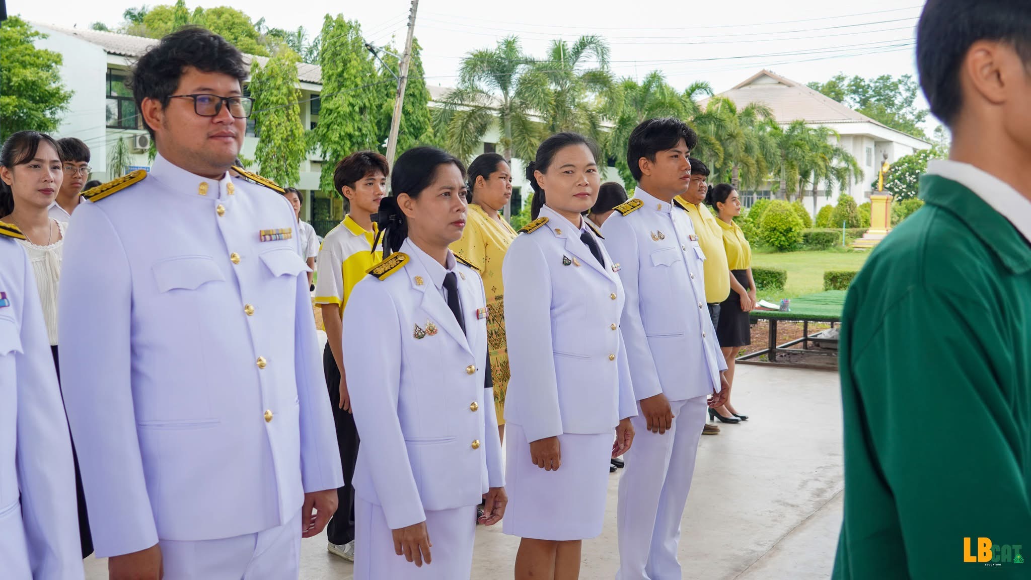 ภาพในอัลบั้มที่ 14