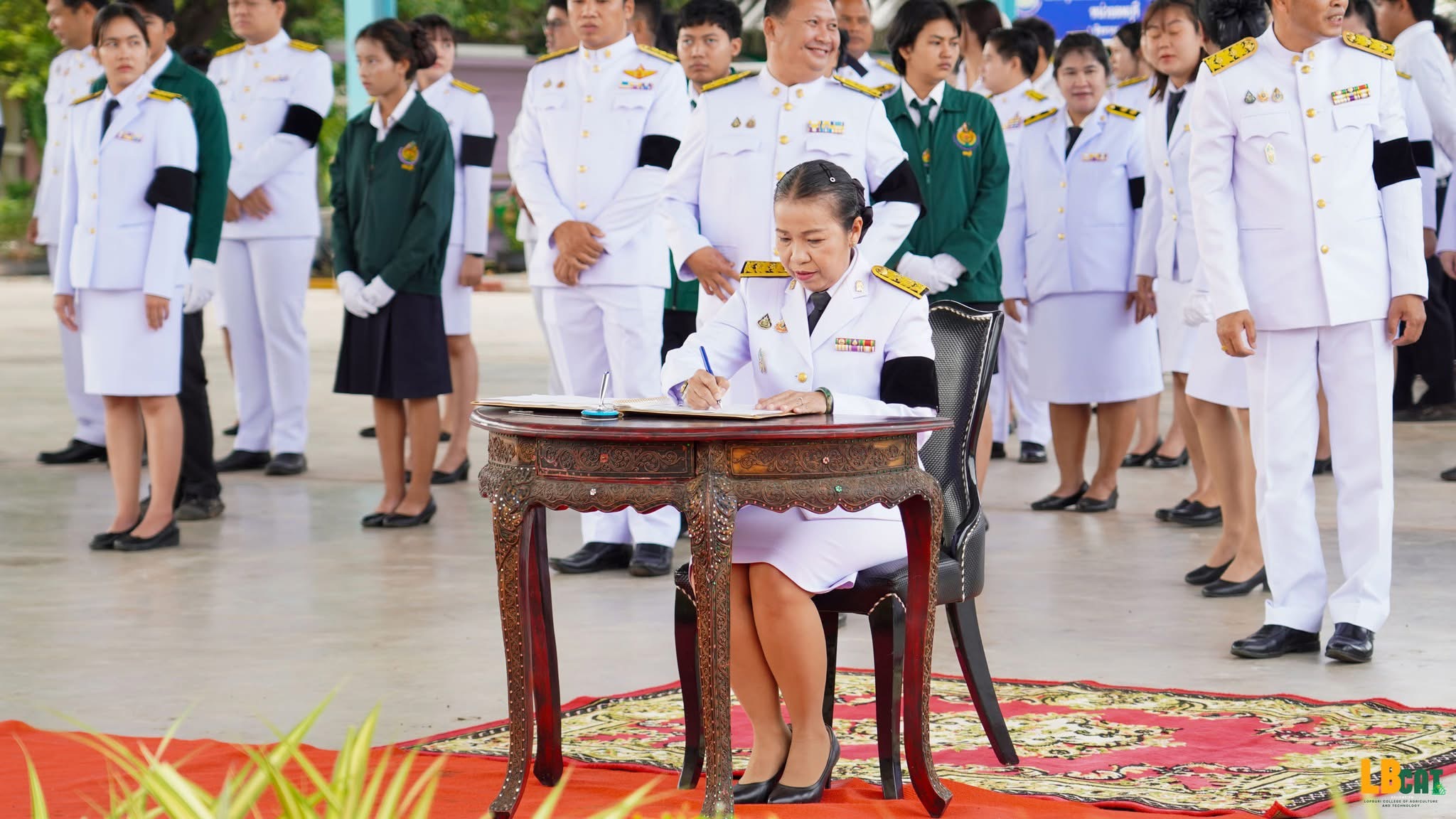 ภาพในอัลบั้มที่ 6