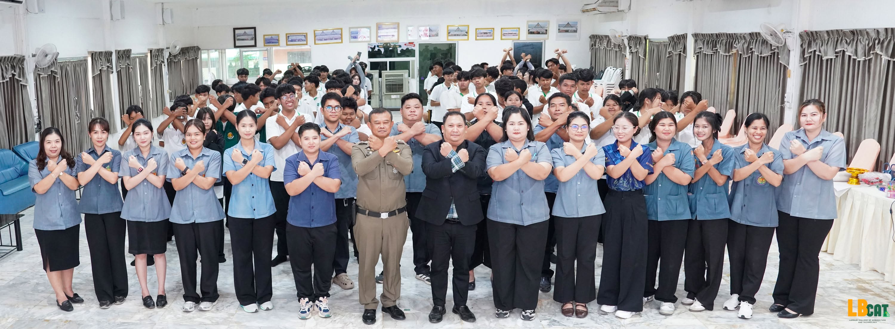 ภาพในอัลบั้มที่ 4