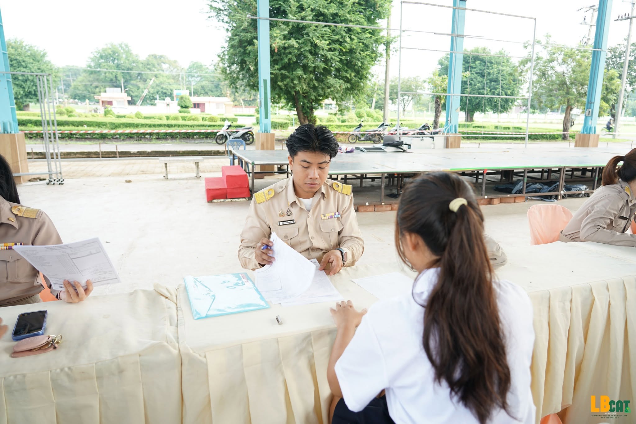 ภาพในอัลบั้มที่ 8