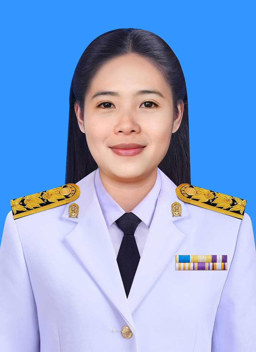 นางรัตนาภรณ์ รัตนแสง